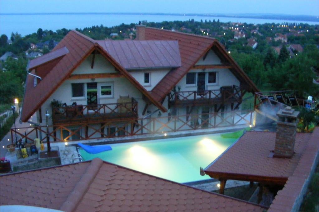 Holidaysport Haus Balatongyörök Exterior foto