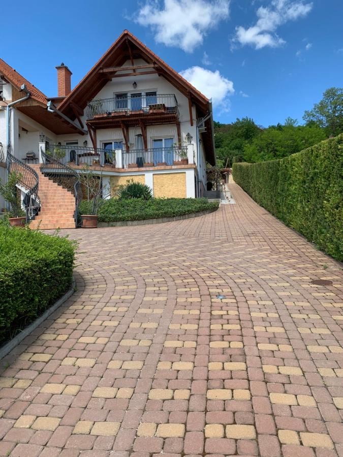 Holidaysport Haus Balatongyörök Exterior foto